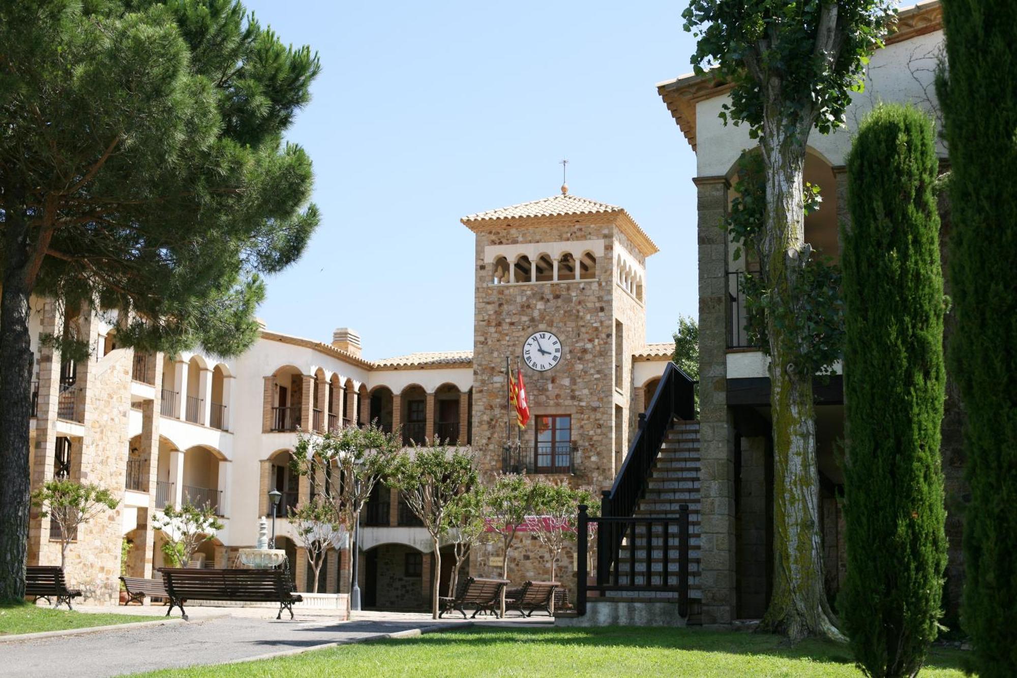 Apartahotel Hapimag Mas Nou 4*